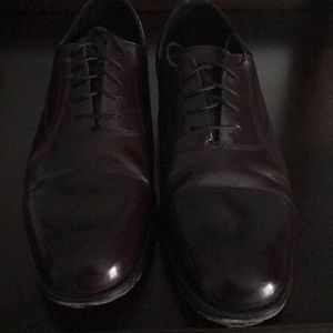Florsheim CapToe Oxford in burgundy